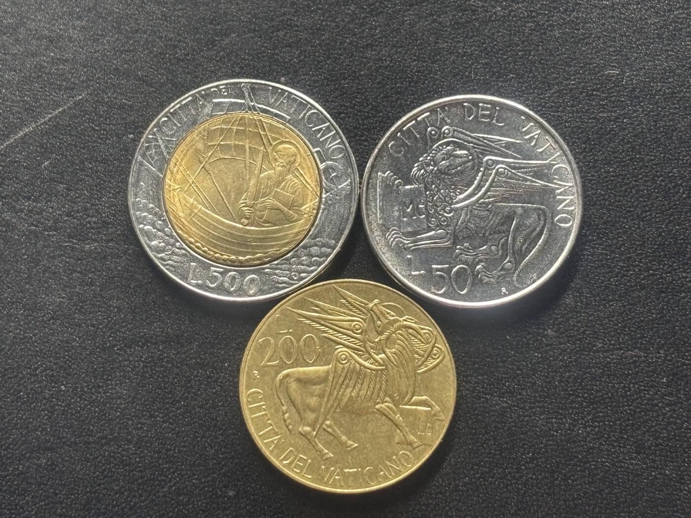 邮泉阁限时拍卖第四十二场（硬币在国外。请付邮费6元。） 梵蒂冈1985年3枚