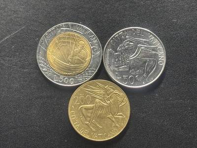 邮泉阁限时拍卖第四十二场（硬币在国外。请付邮费6元。） - 梵蒂冈1985年3枚