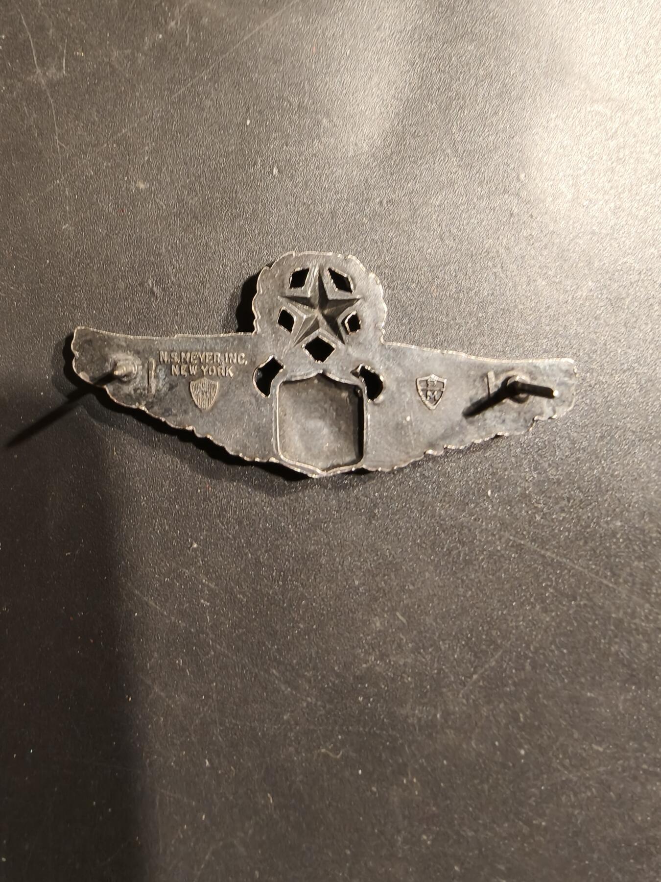 老王徽章第185期 美国空军高级飞行员证章    2英寸   梅耶厂