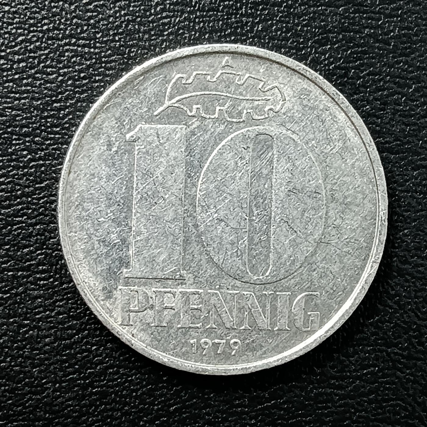 逸泉钱币2026A年十七场历代古钱世界纸钞纪念币钱币专场A2575-3175  29-68 2773 东德民主德国10芬尼