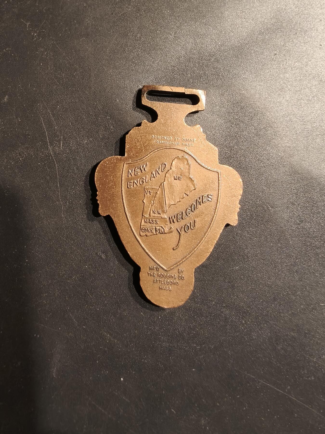 老王徽章第185期 美国二战老兵协会纪念章