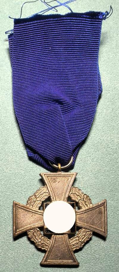 盛世勋华——号角文化勋章邮票专场拍卖第307期 - 德国（1939）银级忠诚服务奖章（25年）