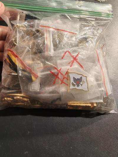 老王徽章第185期 - 美国徽章一包