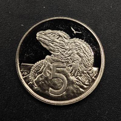 【淘币小摊】实时拍第八百七十二拍   散币银币场    每周一统一发货 - 新西兰1983年5分精制镍币2