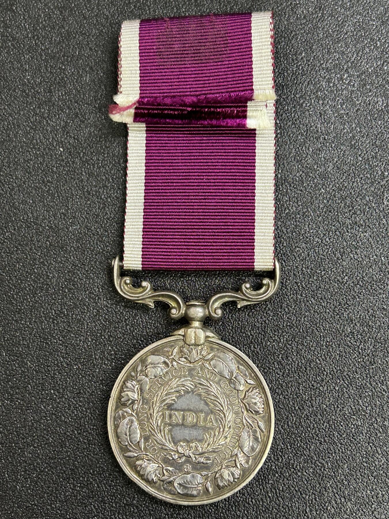 西秦中古拍卖第七十九期  英国印度长期良好服役奖章 乔治五世版 音质，