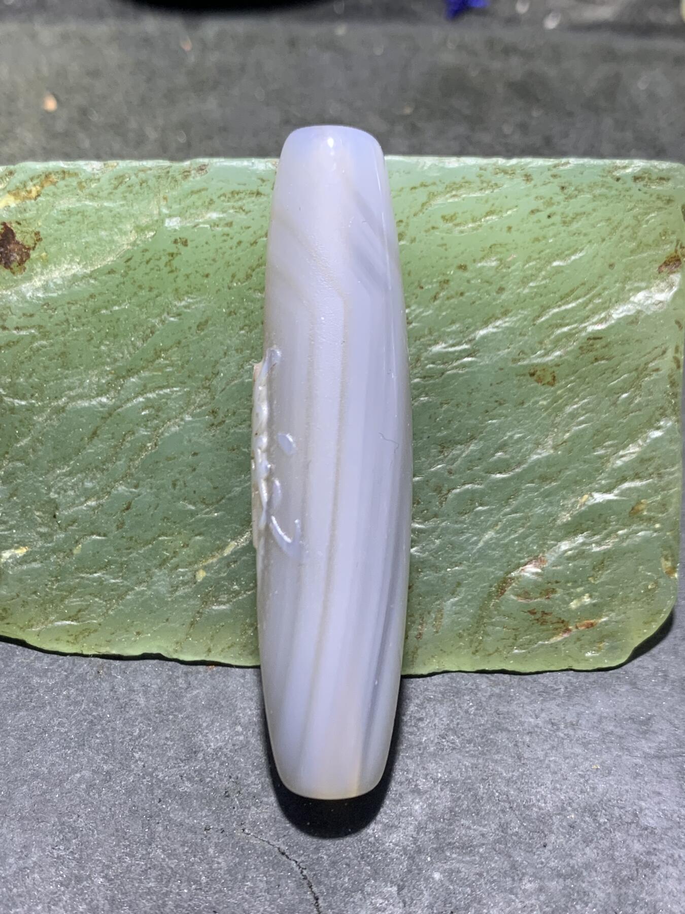 精美亚光高玉化千层纹天眼图案巴西玛瑙手工俏色巧雕義字桶珠一个