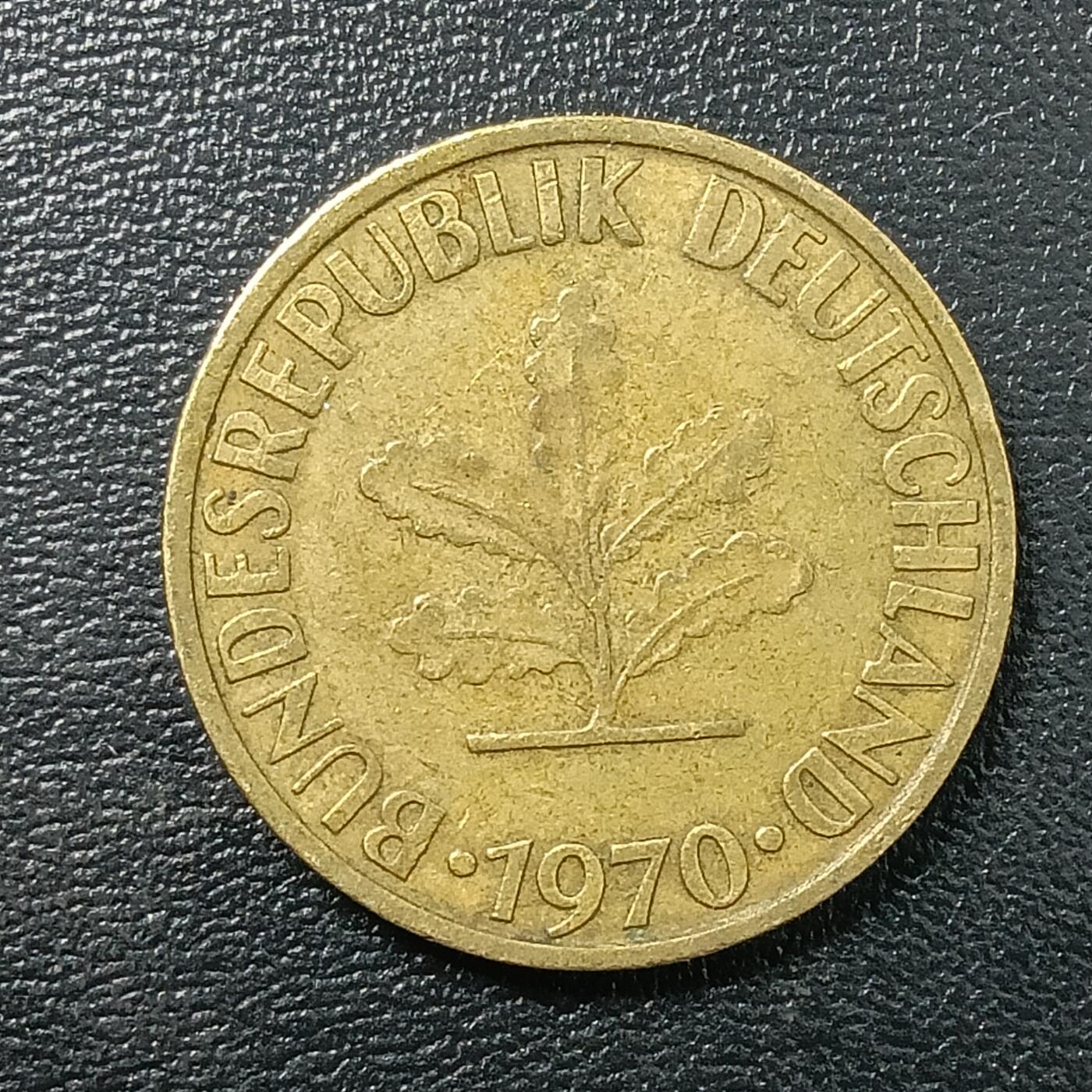 逸泉钱币2026A年十七场历代古钱世界纸钞纪念币钱币专场A2575-3175  29-68 2797 西德联邦德国10芬尼