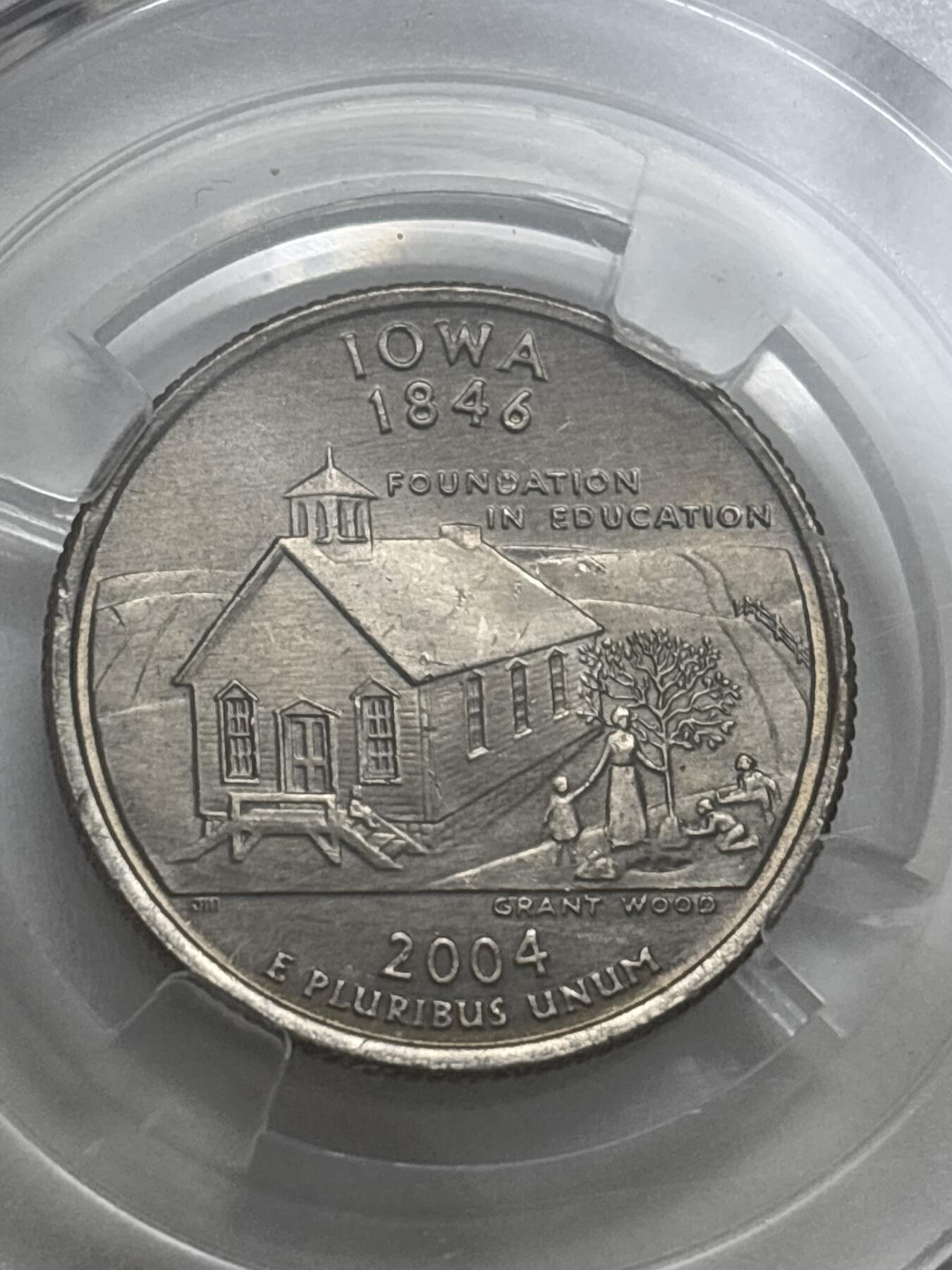 文馨钱币收藏第 295 场，（元宵场）各种银币散币纪念章，长期接代拍业务 2004 年美国州币 25 分 MS69 分