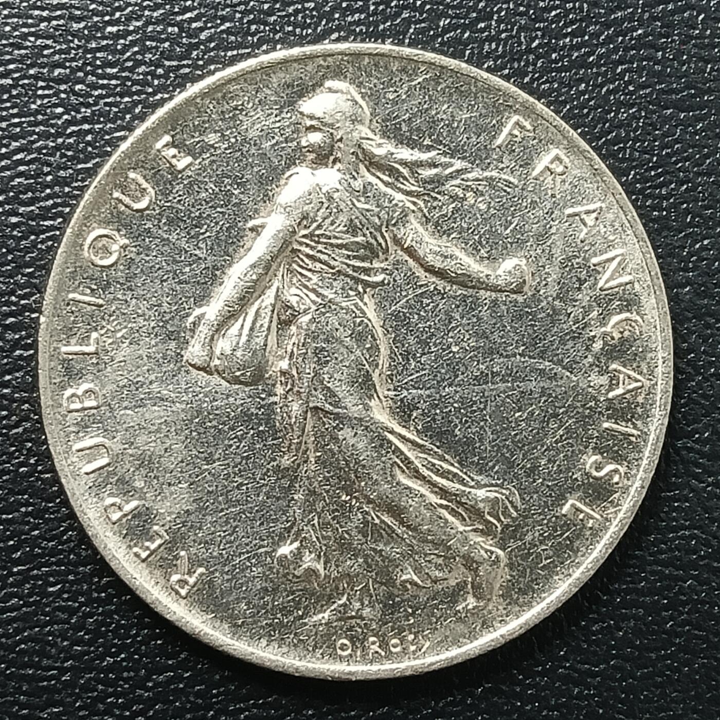 逸泉钱币2026A年十七场历代古钱世界纸钞纪念币钱币专场A2575-3175  29-68 2750 法国1法郎