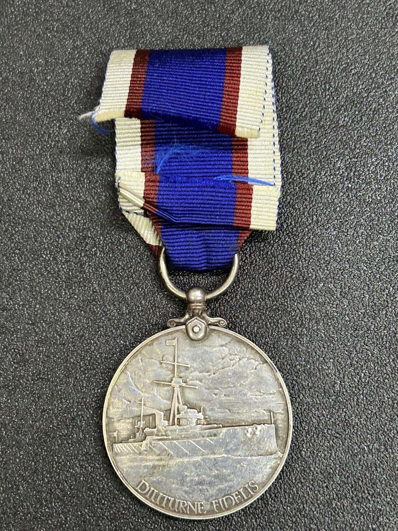 西秦中古拍卖第七十九期  英国皇家海军预备舰队奖章 银制 乔治六世版