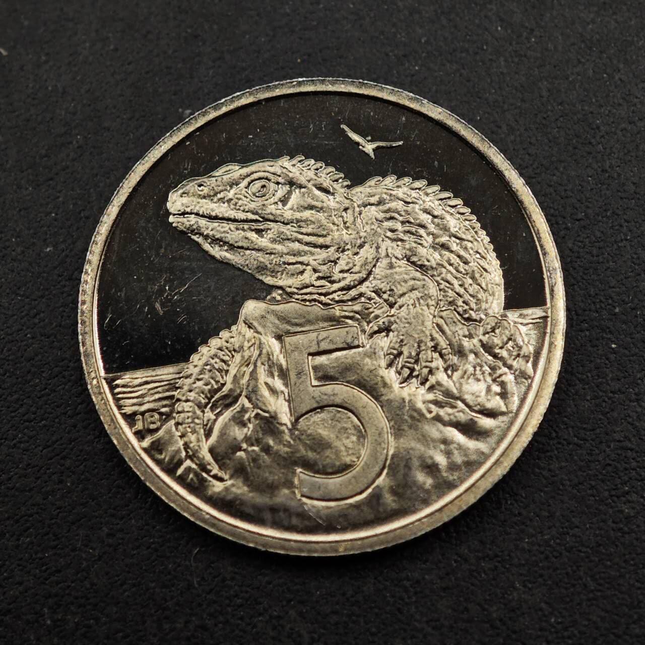 【淘币小摊】实时拍第八百七十二拍   散币银币场    每周一统一发货 新西兰1984年5分精制镍币