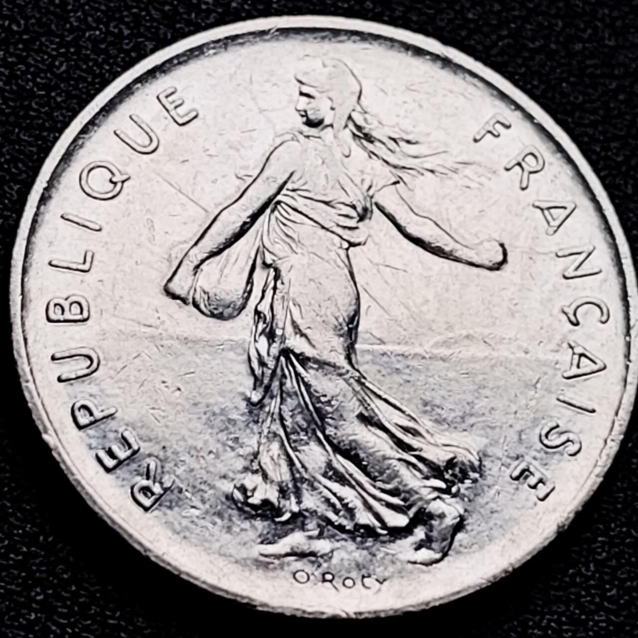 泉币菌-第203场-本场拍品多 请提前出价（正月十五统一发货） 。