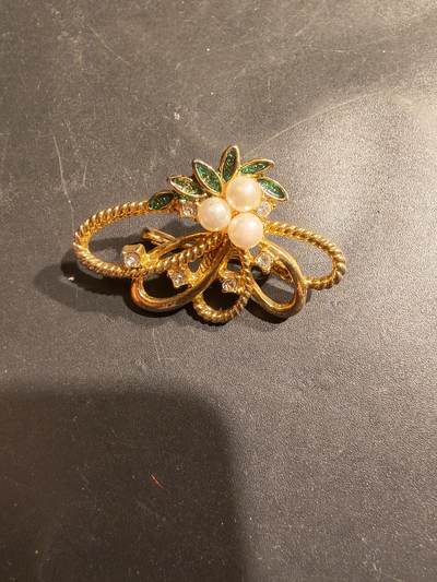 老王徽章第185期 - 法国嵌宝胸针