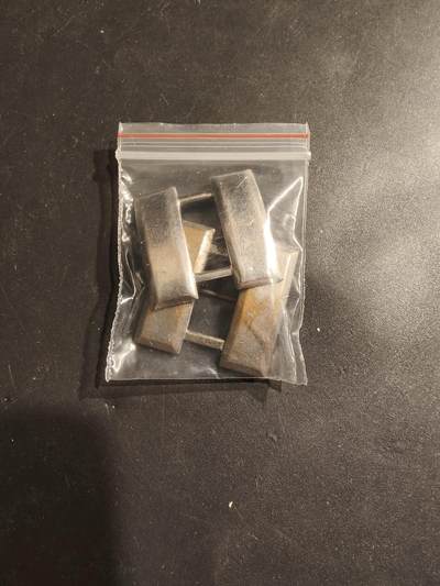 老王徽章第185期 - 美国陆军上尉军衔一组    二战时期横针版