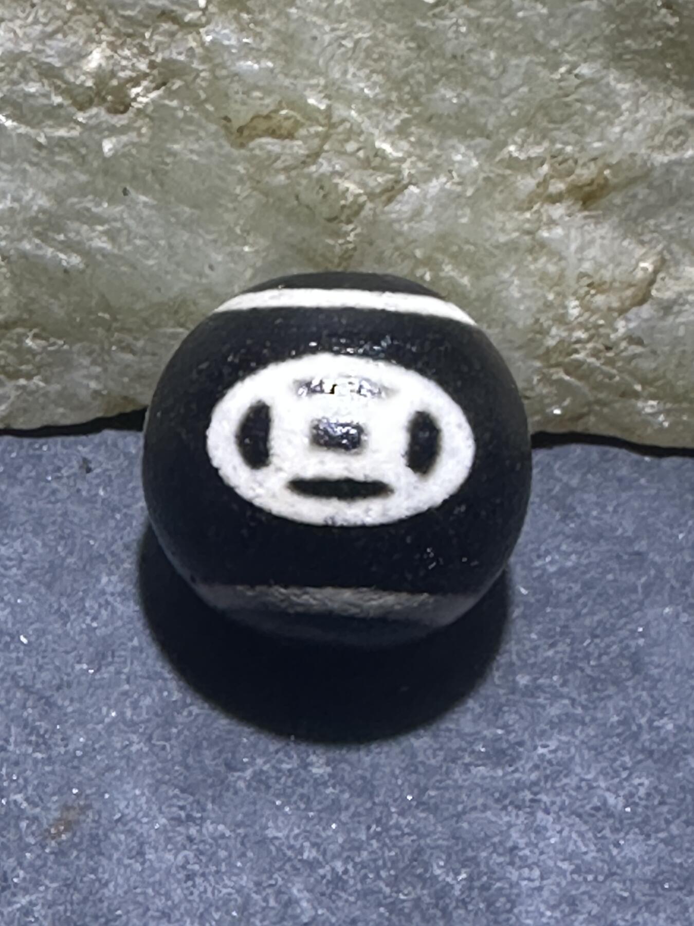 仅此一颗，精品藏传钱币玛瑙天珠一颗，