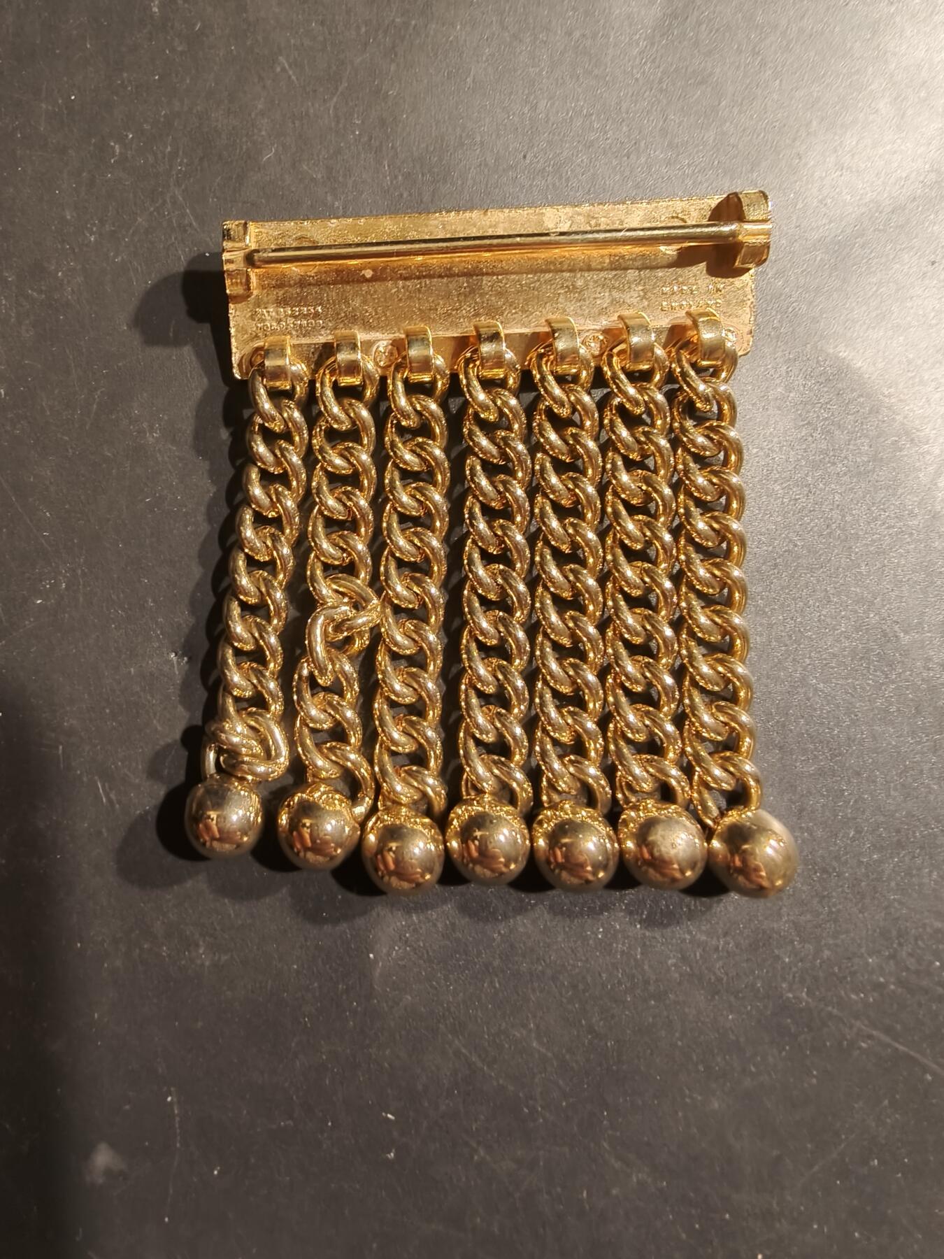 老王徽章第185期 法国胸针