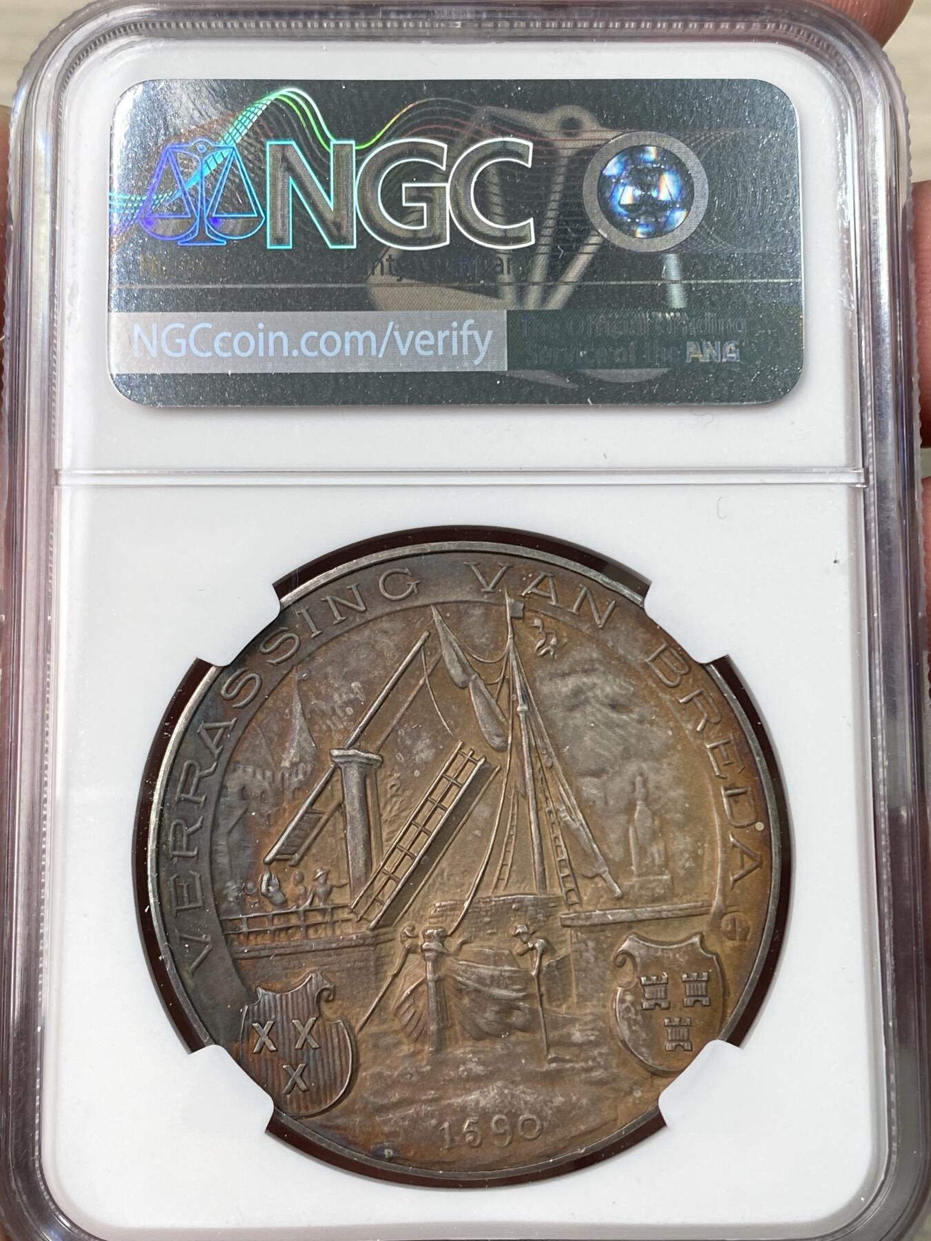 万国钱币拍卖第062期