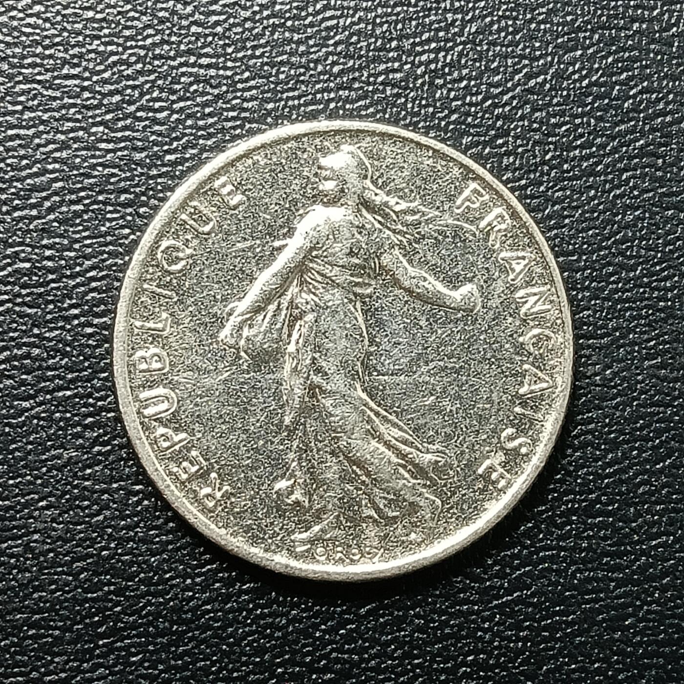 逸泉钱币2026A年十七场历代古钱世界纸钞纪念币钱币专场A2575-3175  29-68 2711 法国1/2法郎