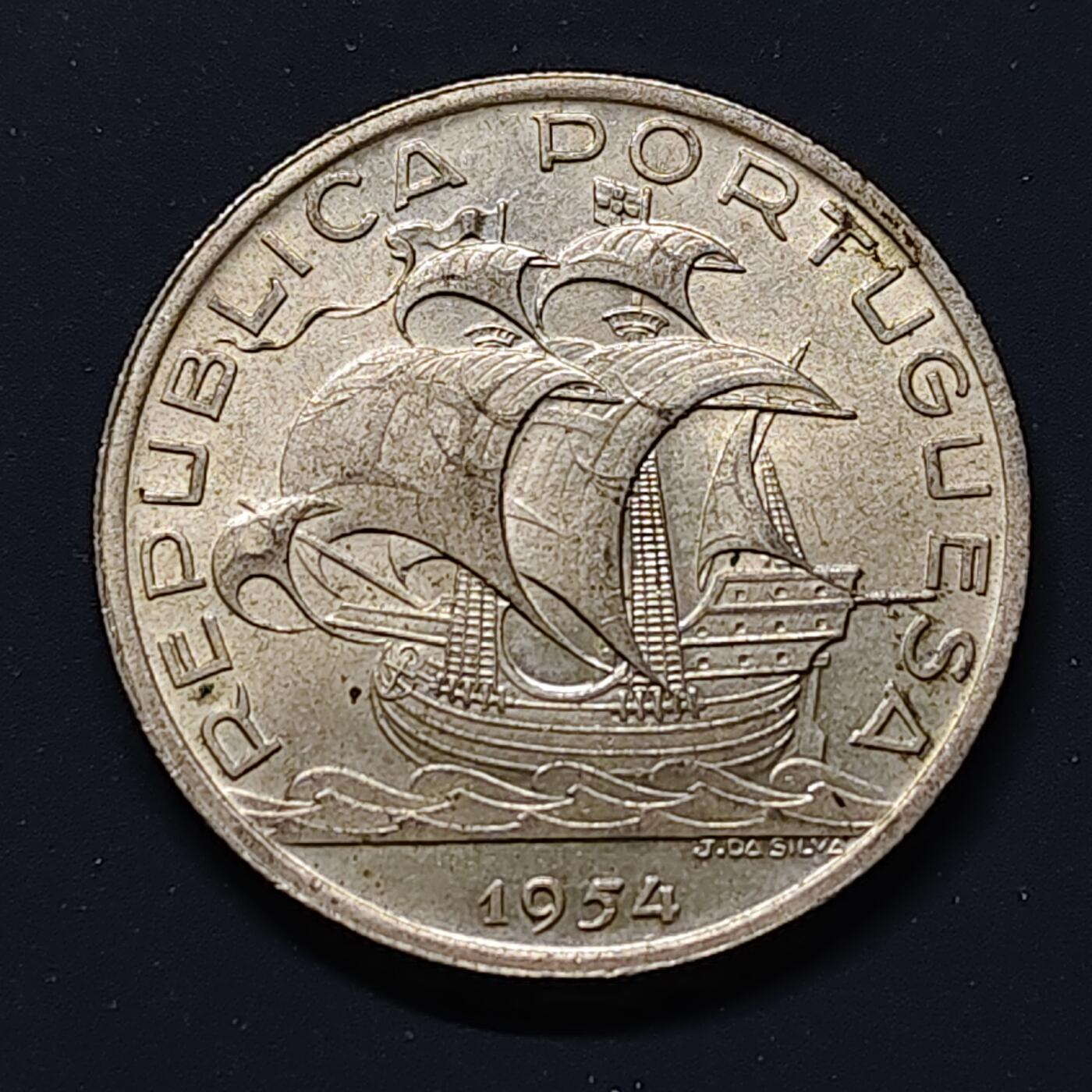 【全场包邮】纯粹捡漏拍508场 葡萄牙1954年帆船10埃斯库多银币【30毫米12.5克68%】