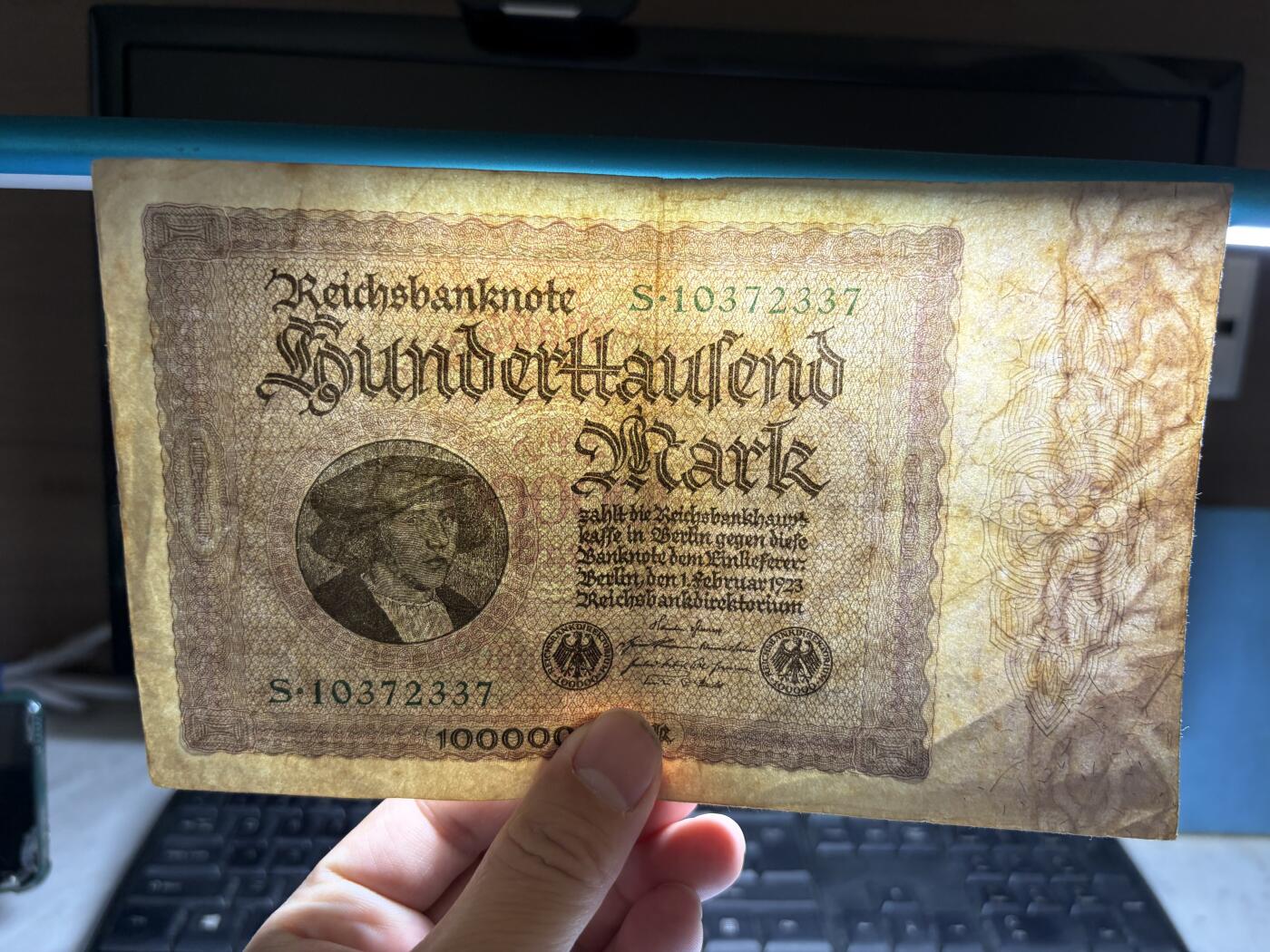 2026年集古藏今外币拍卖第二期-第10场—（总第310拍-纸币专场），本期拍完结算一次，发货时间2-3天，休息几天后继续新的一期拍卖。 1923年德国100000马克