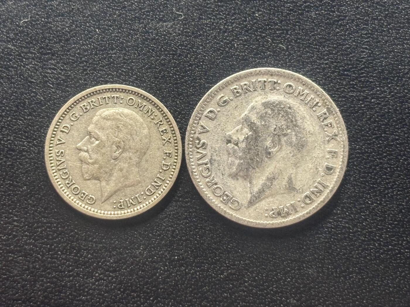 邮泉阁限时拍卖第四十二场（硬币在国外。请付邮费6元。） 英国乔治五世国王银币2枚