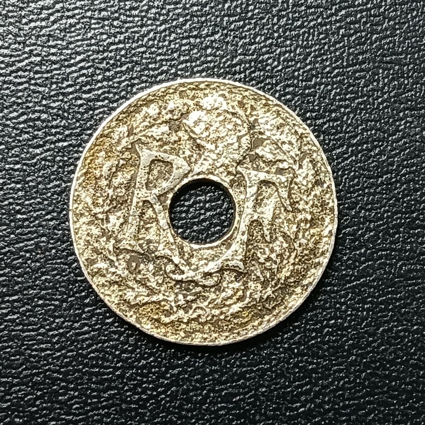 逸泉钱币2026A年十七场历代古钱世界纸钞纪念币钱币专场A2575-3175  29-68 2700 法国5分硬币