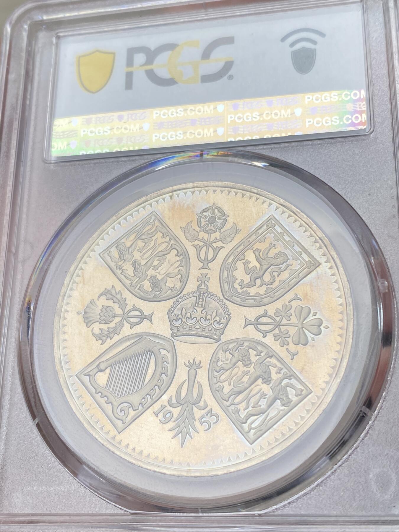 万国钱币拍卖第062期 PCGS PR66CAM 1953年英国伊丽莎白二世加冕纪念精制克朗 带CAM非常难得 双面金彩精铸镜面 英系经典加冕品种