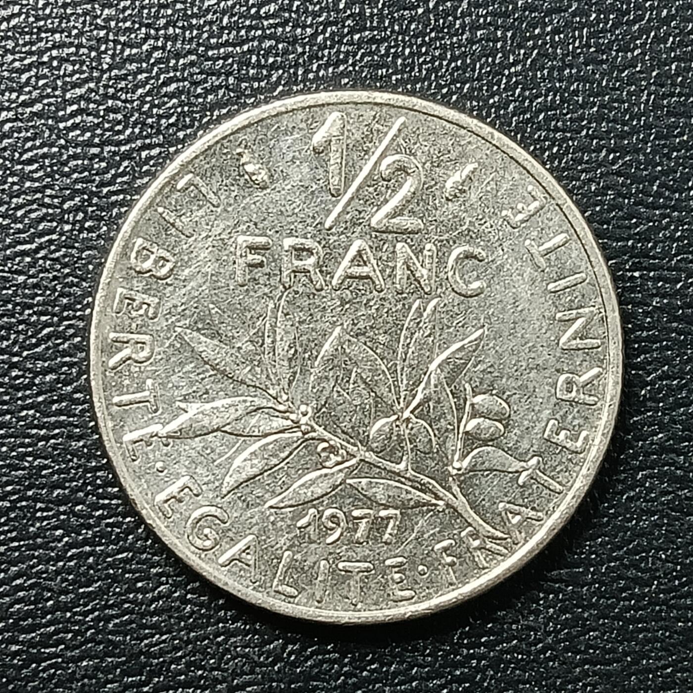 逸泉钱币2026A年十七场历代古钱世界纸钞纪念币钱币专场A2575-3175  29-68 2826 法国1/2法郎