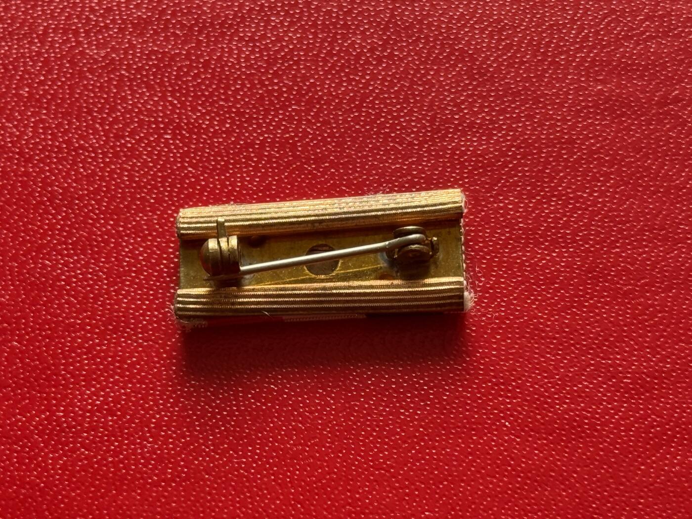 云宸嘉赏-勋臻精藏⭐️年后精品专拍场次🎖 法兰西共和国军事伤员救助协会奖章 独立略章