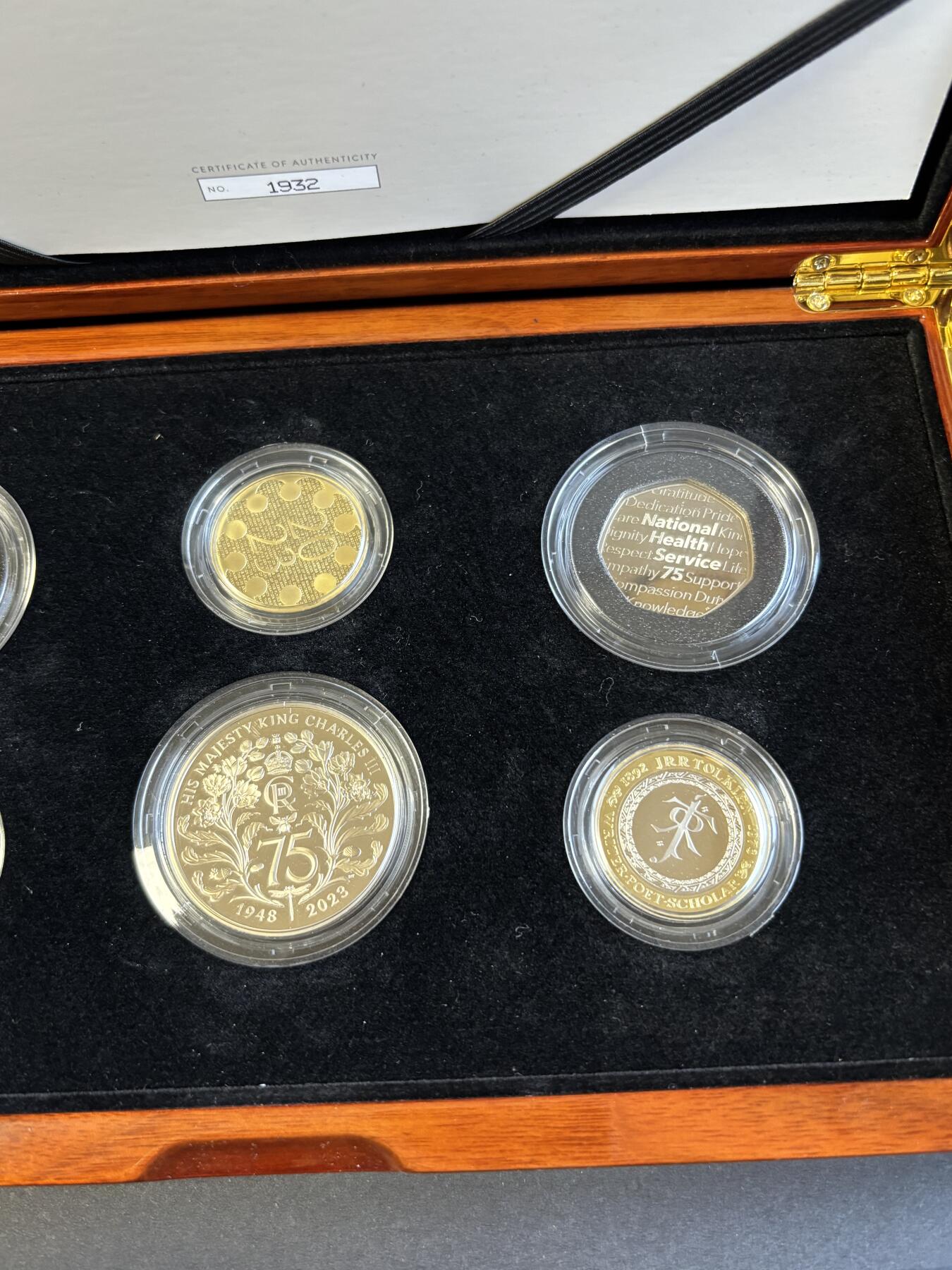 第191期拍卖 英国2023年硬币年册官方套装托尔金 查尔斯三世6枚精制纪念币木盒套装