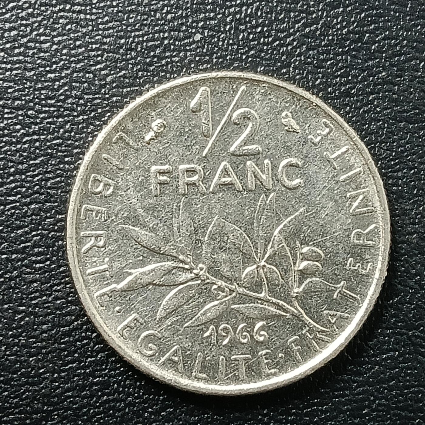 逸泉钱币2026A年十七场历代古钱世界纸钞纪念币钱币专场A2575-3175  29-68 2784 法国1/2法郎