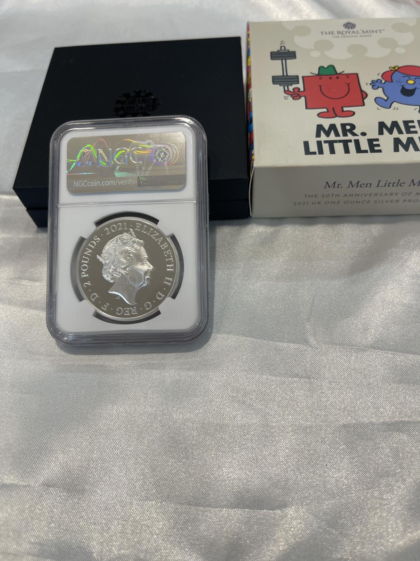 英国皇家造币厂50周年纪念银币 2021年发行，1盎司银，面值12英镑，精制工艺，NGC PF70 首期评级、收藏佳品！