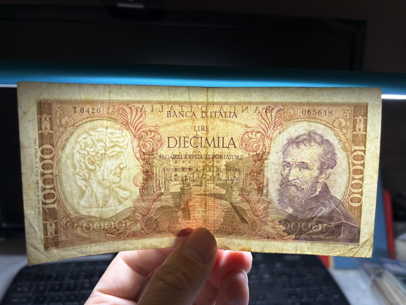 2026年集古藏今外币拍卖第二期-第10场—（总第310拍-纸币专场），本期拍完结算一次，发货时间2-3天，休息几天后继续新的一期拍卖。 1962年意大利10000里拉