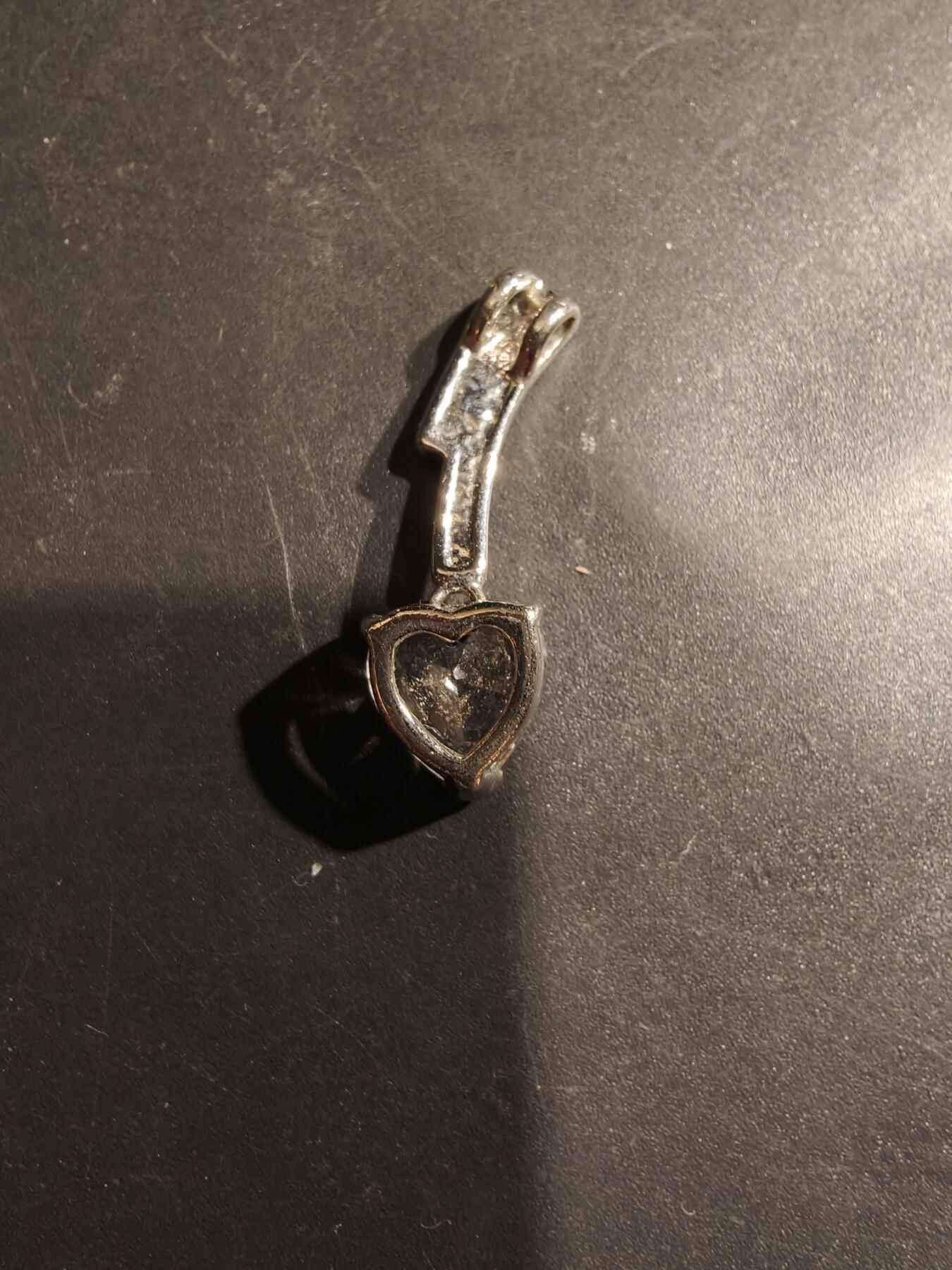 老王徽章第185期 法国嵌宝吊坠