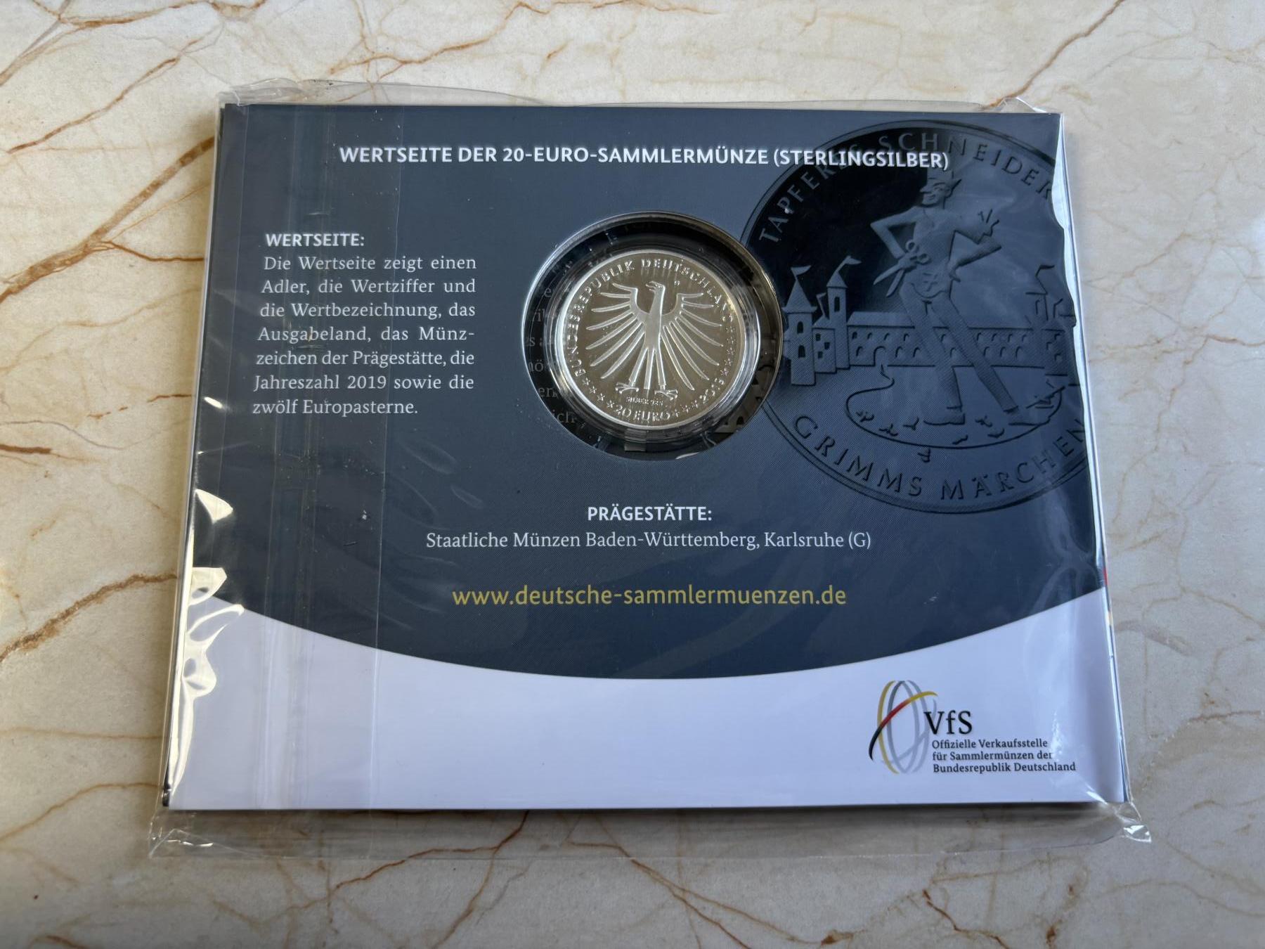 第191期拍卖 德国2019年20欧元精制银币 勇敢的小裁缝（格林童话） 18克925银 卡装
