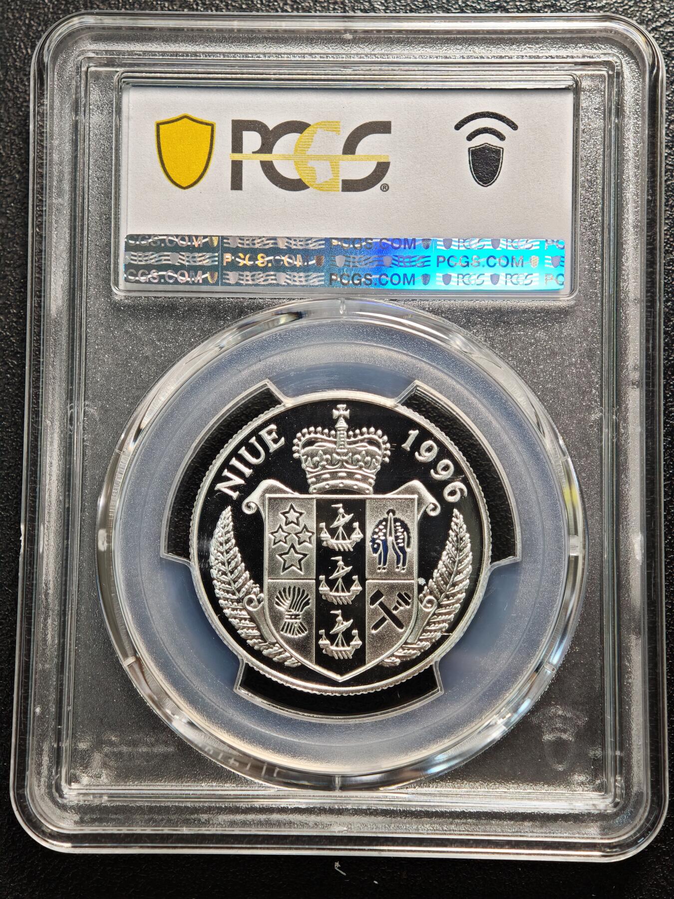 【德藏】世界币章拍卖第166期（拍品征集中~欢迎藏友联系） 1996年 纽埃濒危野生动物海豚1元精制纪念银币 PCGS PR68DCAM