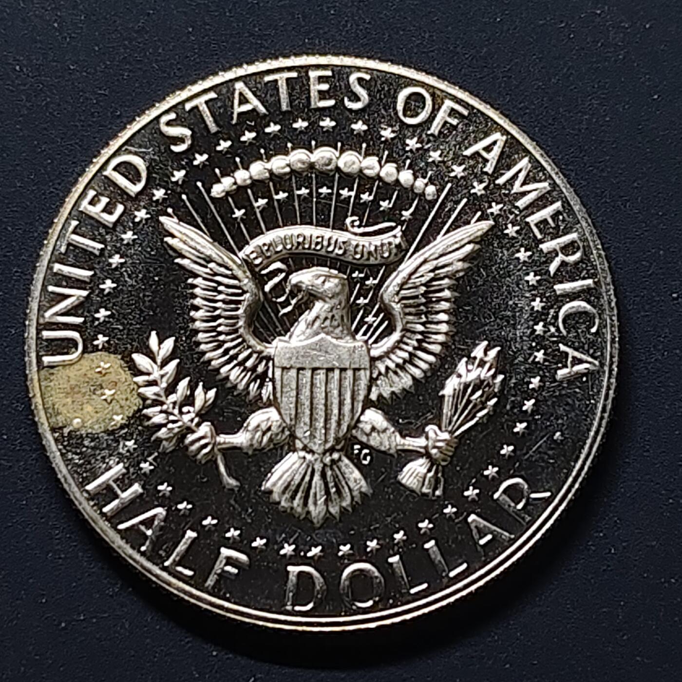 【全场包邮】纯粹捡漏拍508场 美国1970年肯尼迪半元S版精制银币【30.6毫米11.5克40%】