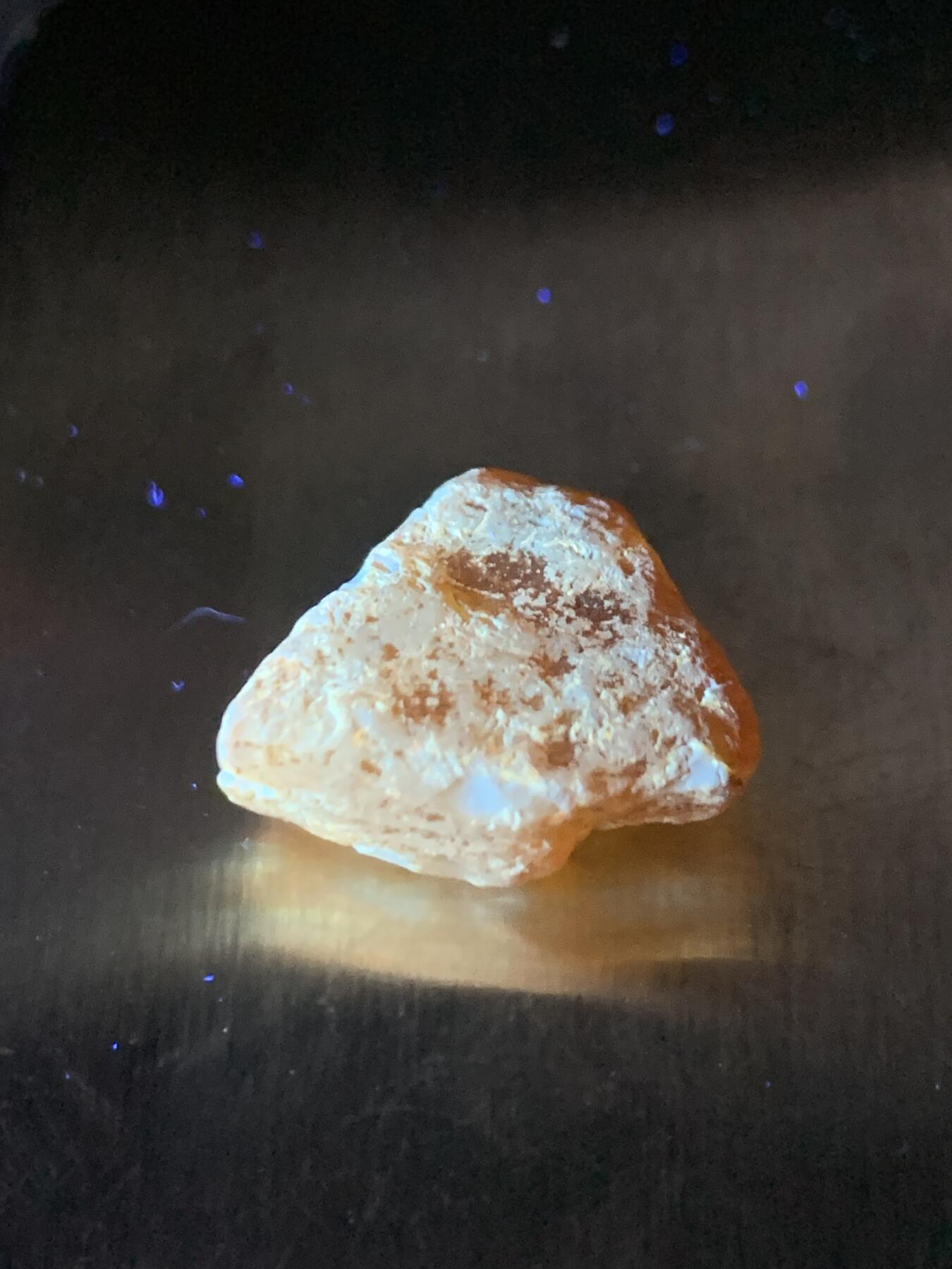 精美天然乌克兰蜜蜡随形原石珠子一颗！