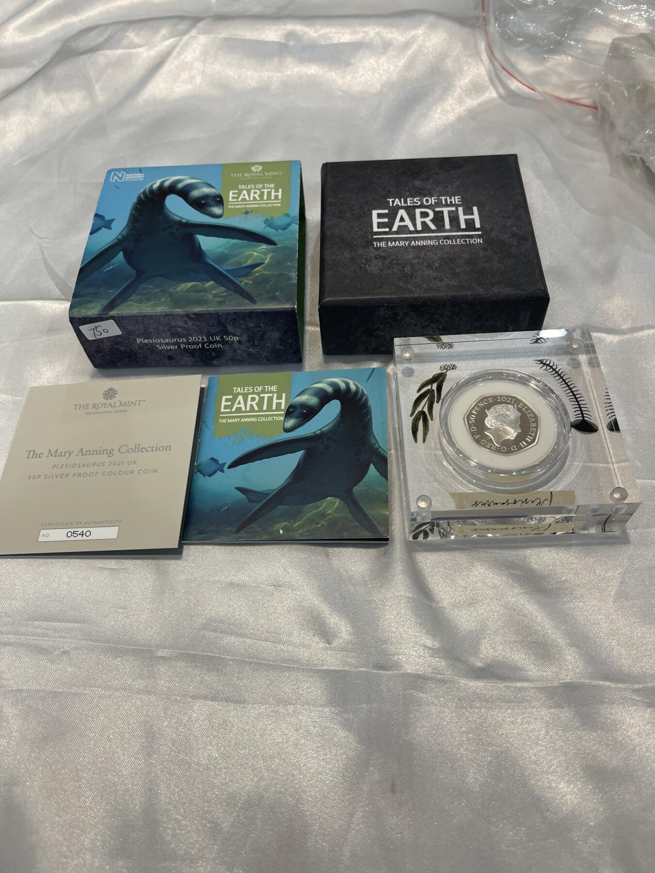 英国2021年Plesiosaurus纪念银币 50便士面值，925银，Proof工艺，限量发行 证书、亚克力壳，品相保存很好，适合收藏