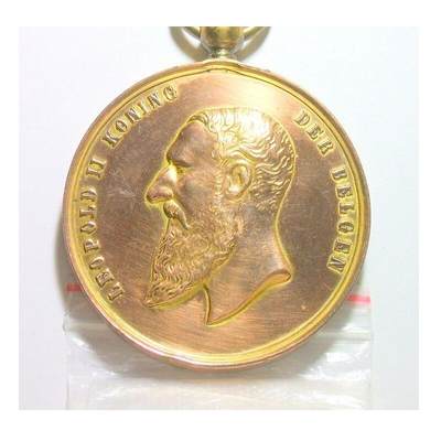 比利时1894年 利奥波德二世高浮雕精制大镀金章 50MM 比利时1894年 利奥波德二世高浮雕精制大镀金章 50MM
