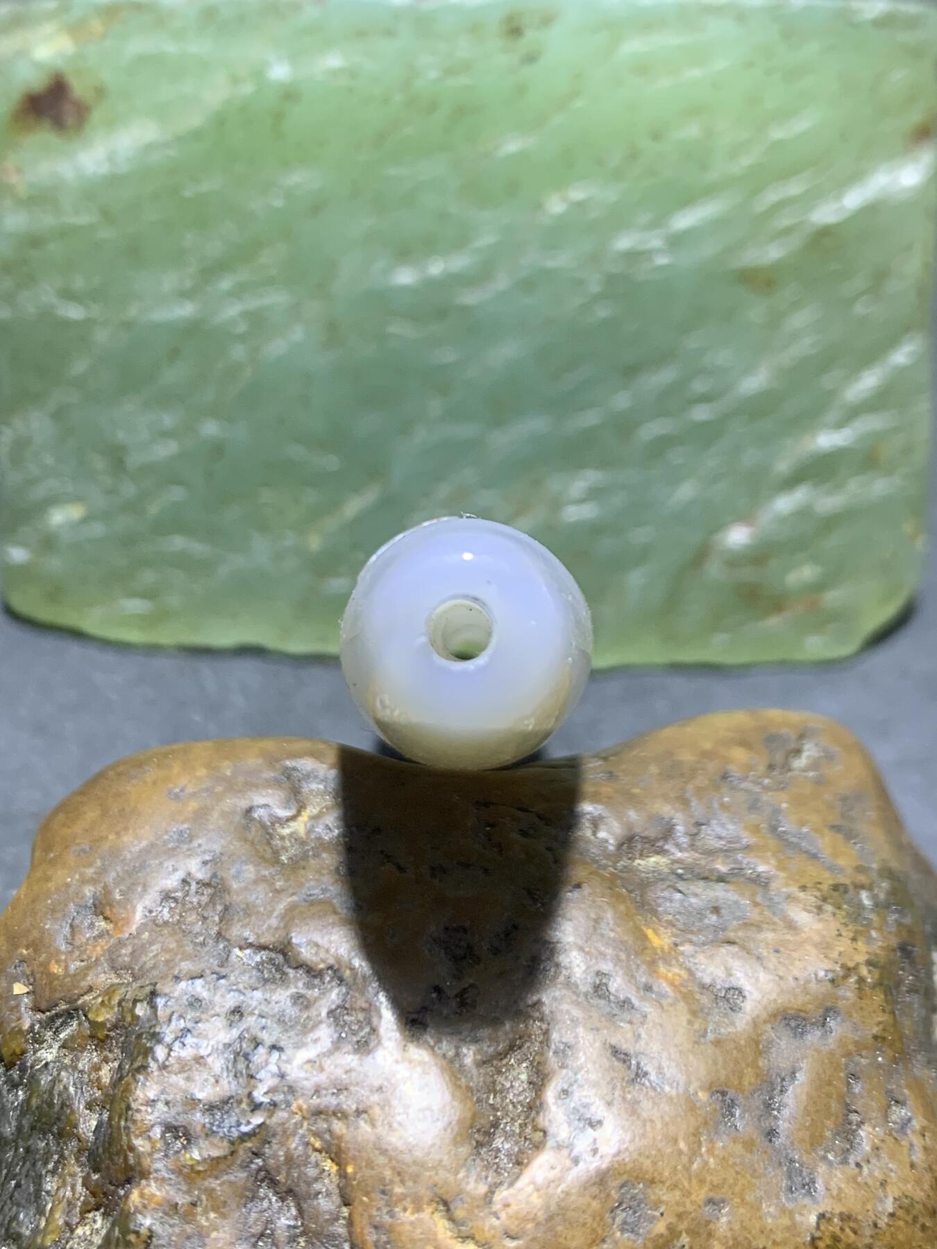 精美亚光高玉化千层纹天眼图案巴西玛瑙手工俏色巧雕義字桶珠一个