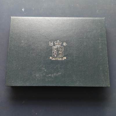 【全场包邮】纯粹捡漏拍509场 - 【少见】津巴布韦1997年官方精制套币-盒证全-量5500