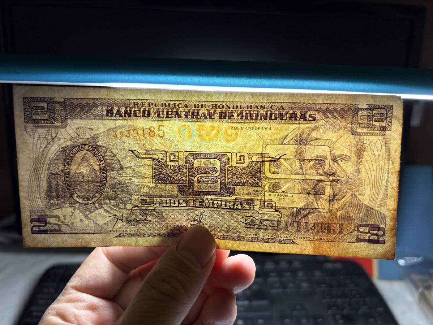 2026年集古藏今外币拍卖第二期-第10场—（总第310拍-纸币专场），本期拍完结算一次，发货时间2-3天，休息几天后继续新的一期拍卖。 1994年危地马拉2元