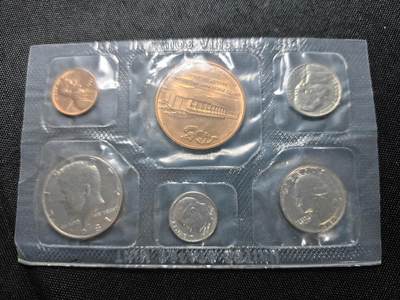 KK钱币收藏小铺   套币 批量/好品散币专场 2月预留时间 周末发货 -  美国造币厂官方套币 含官方纪念铜章