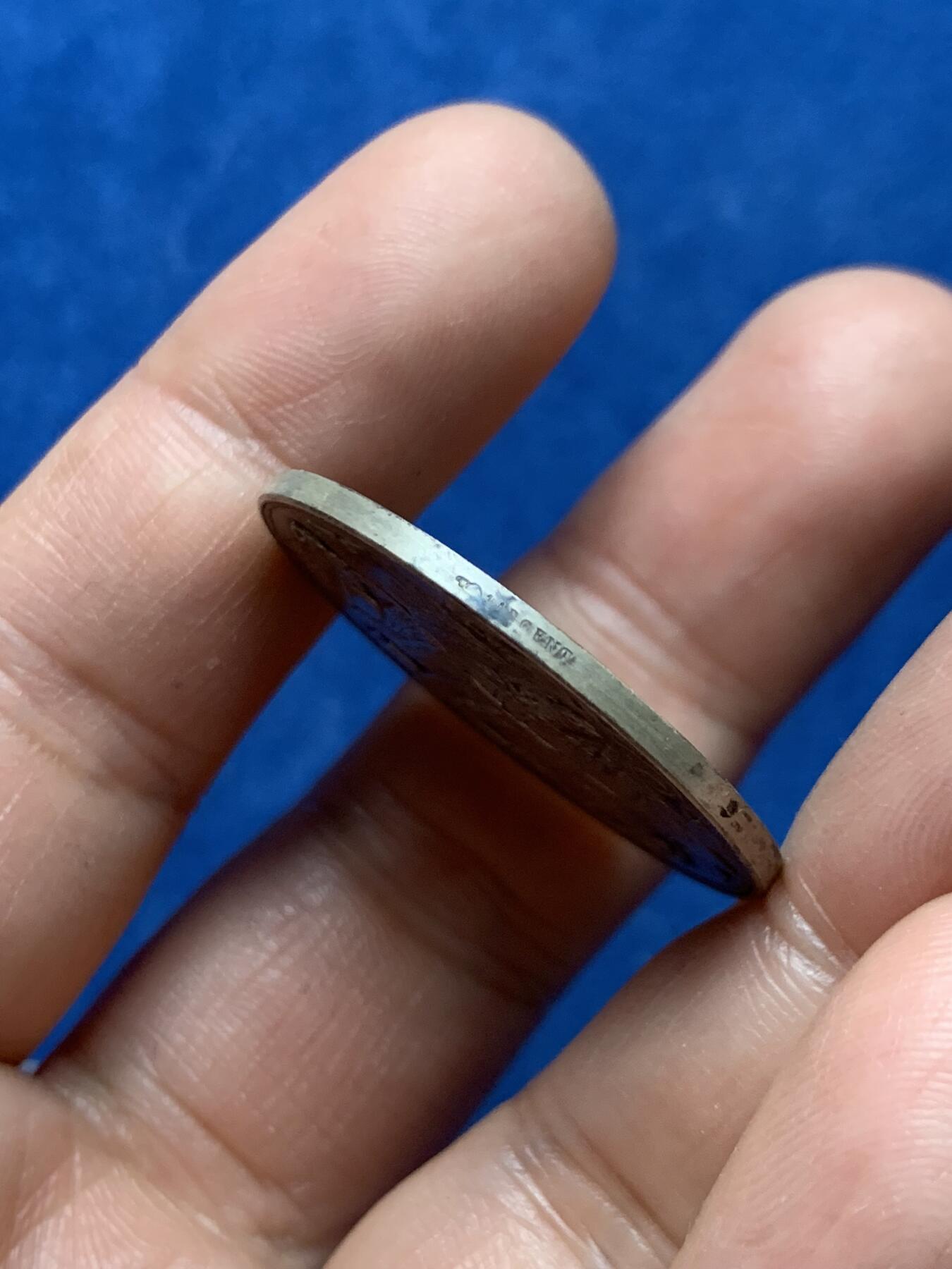 《竞宝斋》第466场 周日，周一 2场连拍 （全场包邮）欢迎送拍 法国涅夫勒省农业协会银章 丰饶角1银 16.2克 32mm