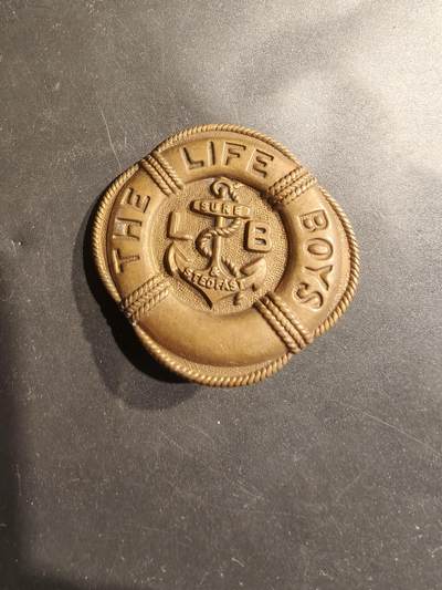 老王徽章第185期 - 英国海事救生员帽徽    二战时期