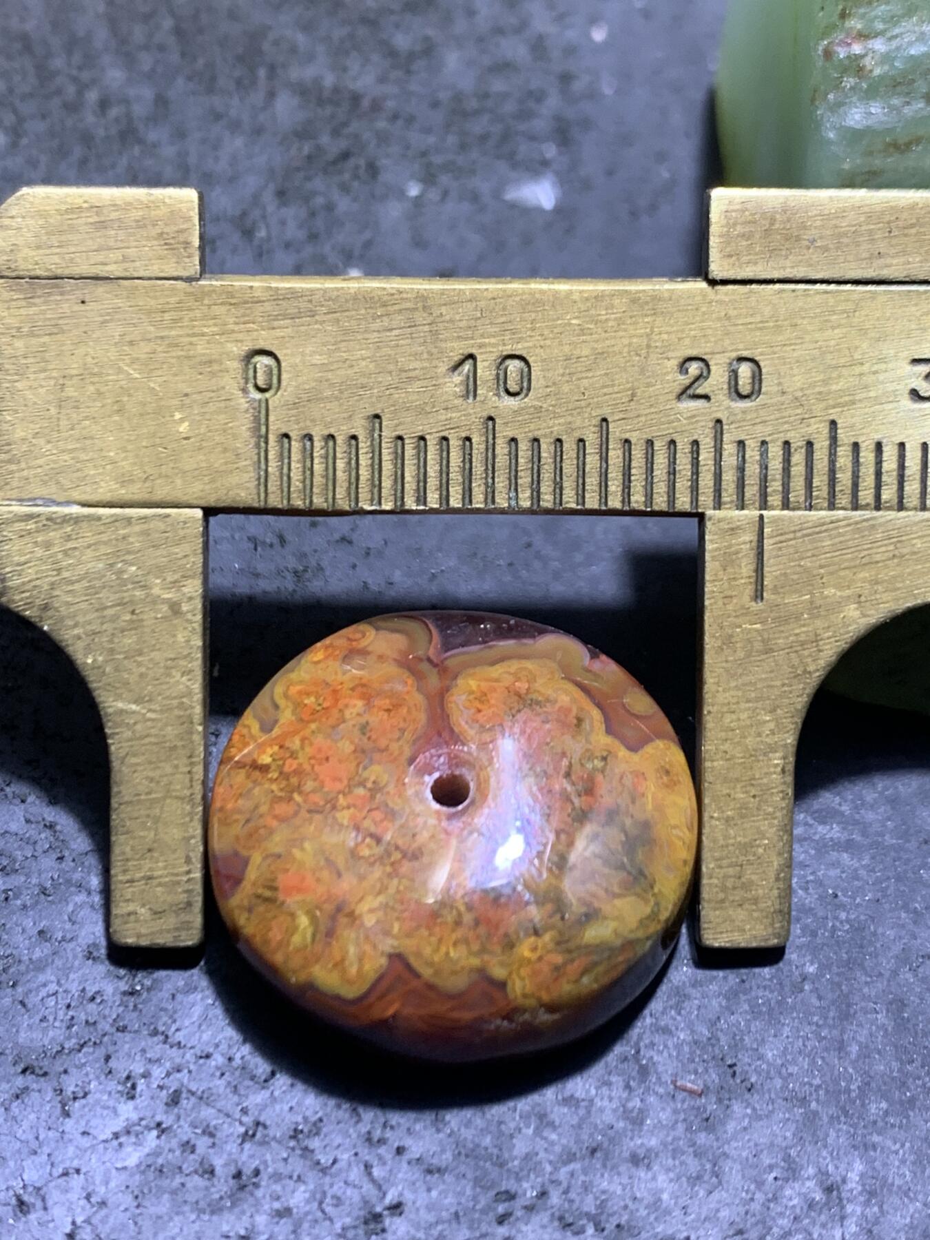 高玉化冰飘草花纹战国红玛瑙随形平安扣一个