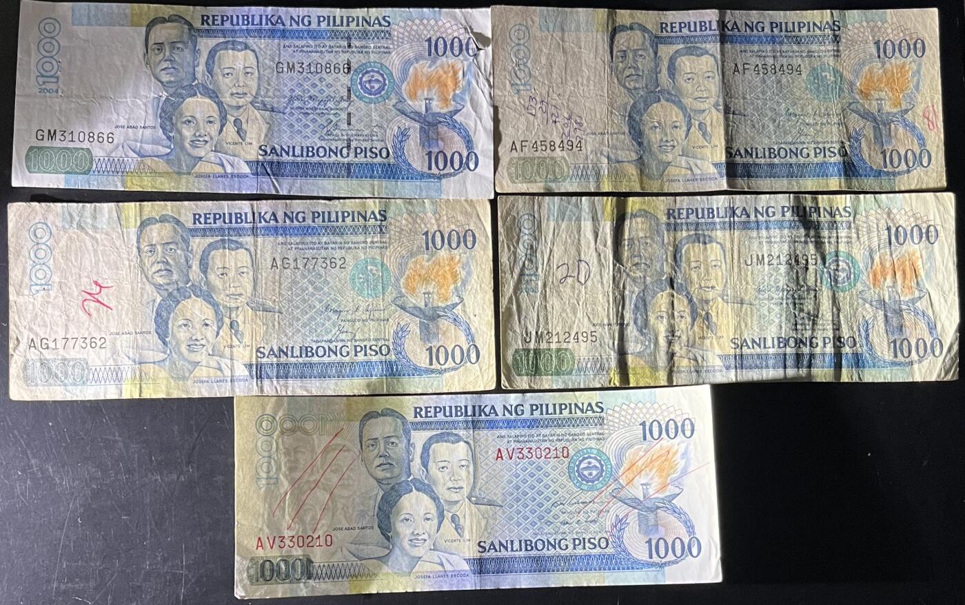 小福收藏拍卖第201期 流通品相裸钞 特惠场 本场拍卖美洲大洋洲非洲亚洲纸币【佣金仅收2% 不设最低佣金 全场包邮】 菲律宾 1000比索 1组5张 