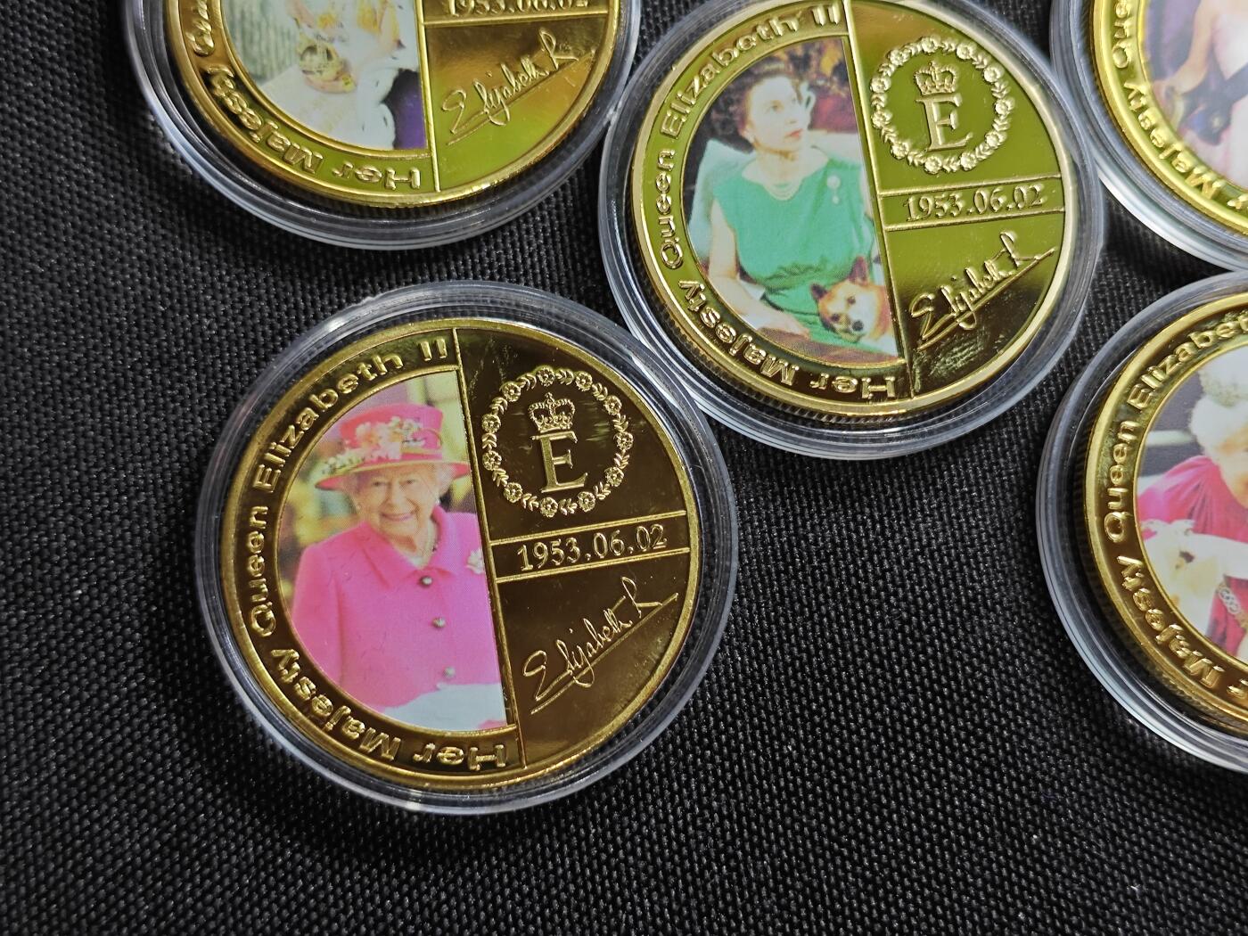 KK钱币收藏小铺   套币 批量/好品散币专场 2月预留时间 周末发货  纪念章5枚套