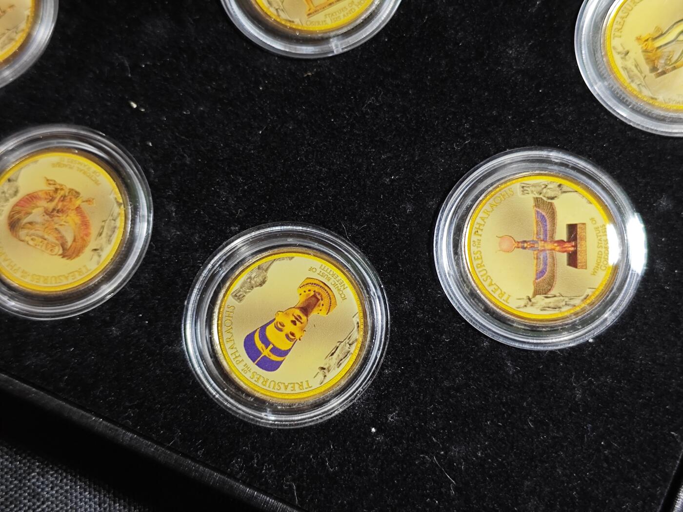 KK钱币收藏小铺   套币 批量/好品散币专场 2月预留时间 周末发货  埃及1镑双色币10枚 二次创作套币